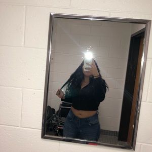 Meet your Posher, Teresa